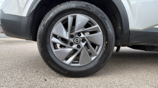 Nissan Qashqai 1.3 DiG-T MH 158 Acenta Premium 5dr Xtronic Petrol Hatchback